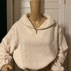 ROMWE fuzzy cropped and cinched quarter zip